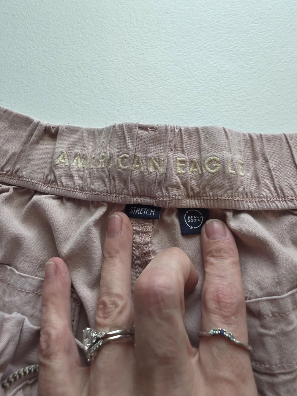 American Eagle Outfitters Women's Wide leg Cargo Pants in Light Pink